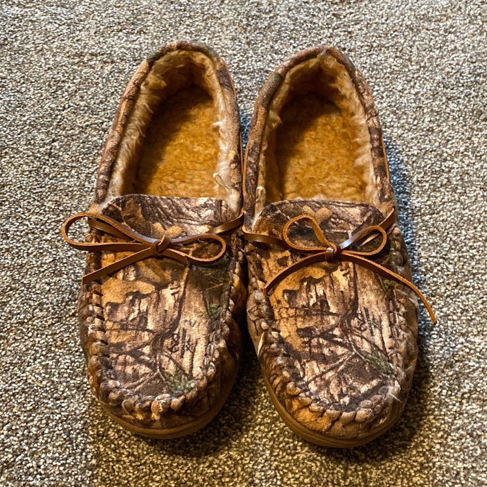 Realtree Camo Slipper Size 7/8 Men’s
